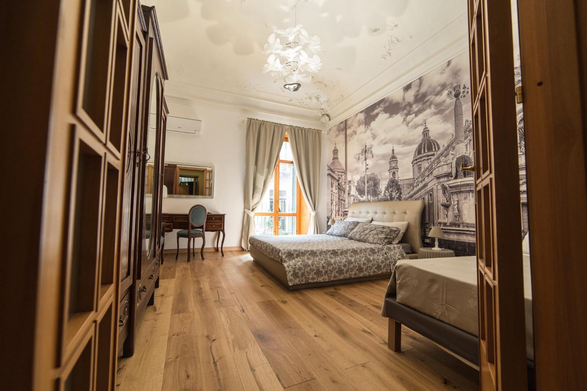 Umberto Flat City Center Катанія Екстер'єр фото